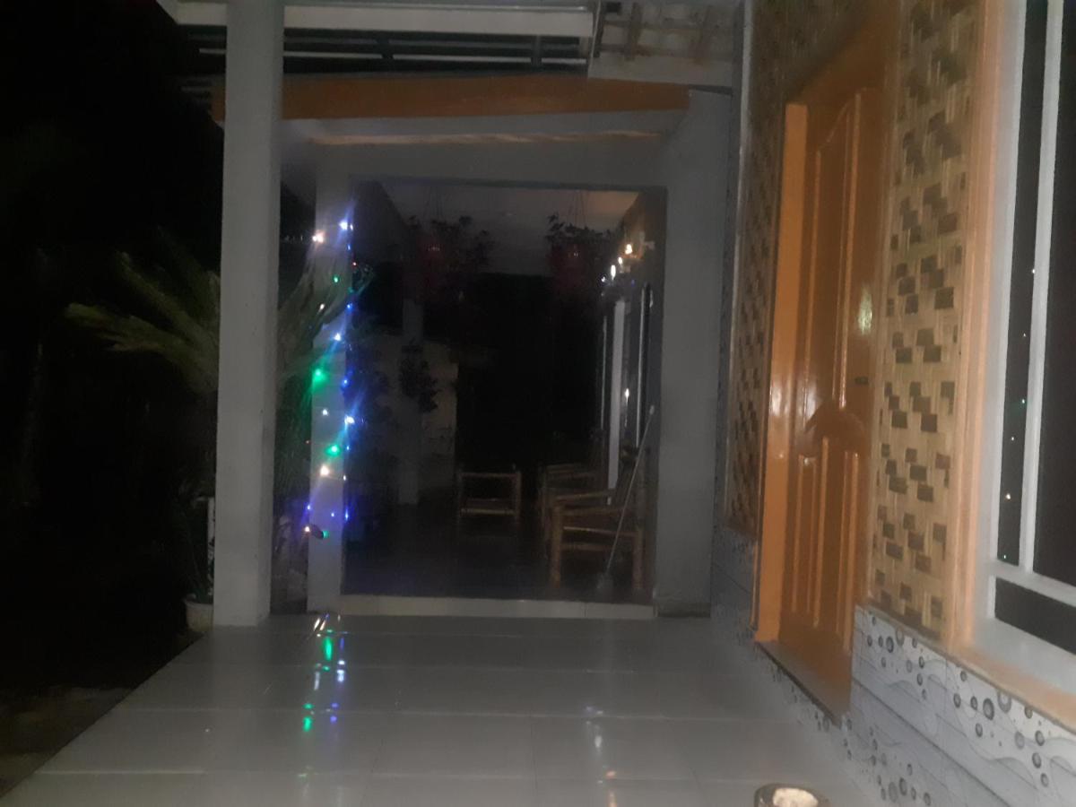 Eltari Homestay 特特巴图 外观 照片